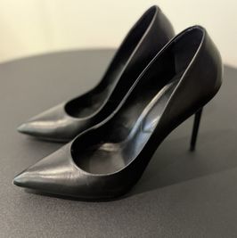 My worn black stilettos