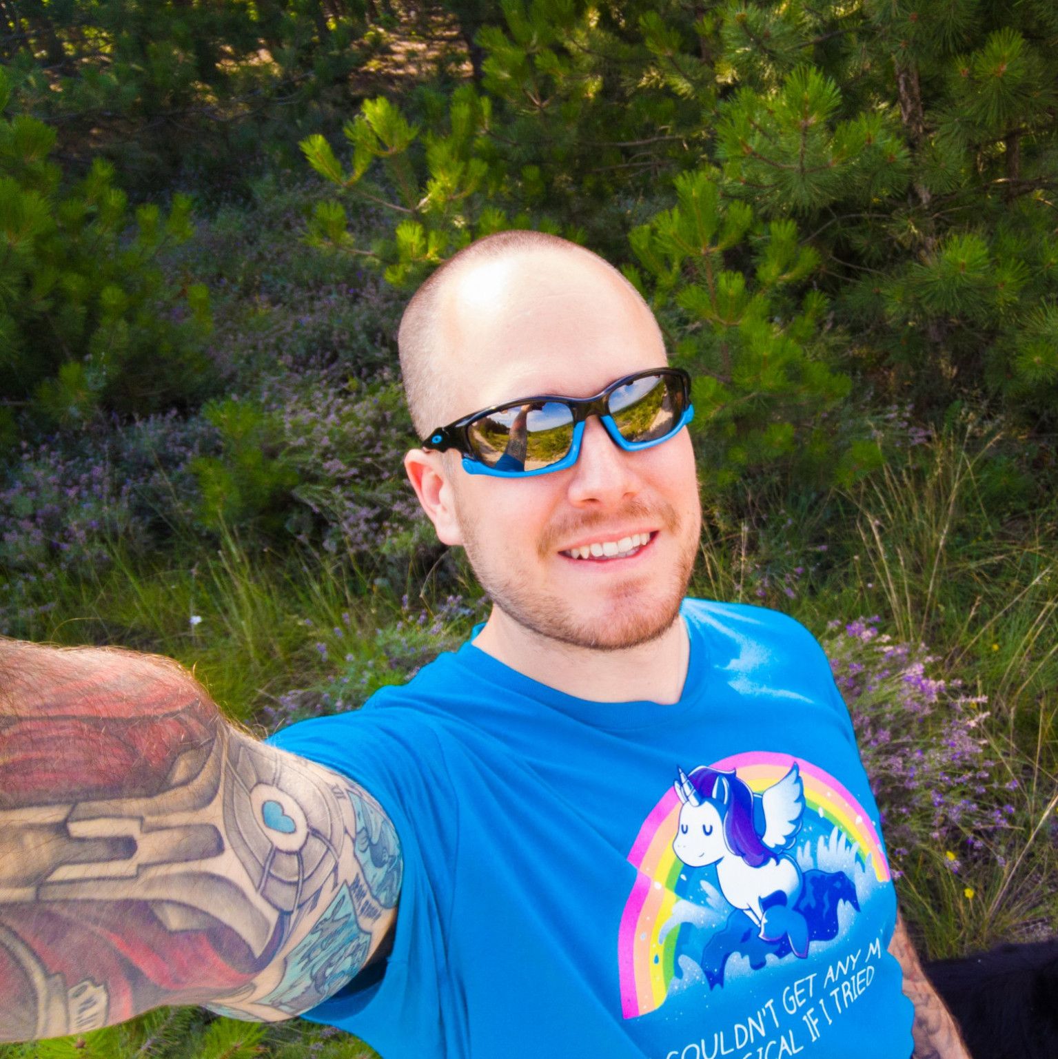 Custom outdoors pic for you