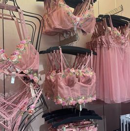 Insisent me with some lingerie sets
