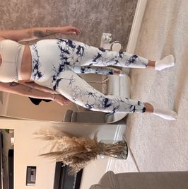 Blue Marble Gym Leggings