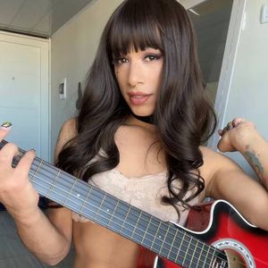 Angelina the sexy musician