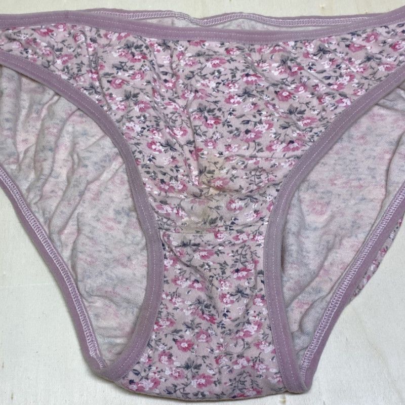 Dirty pink panties with little flowers