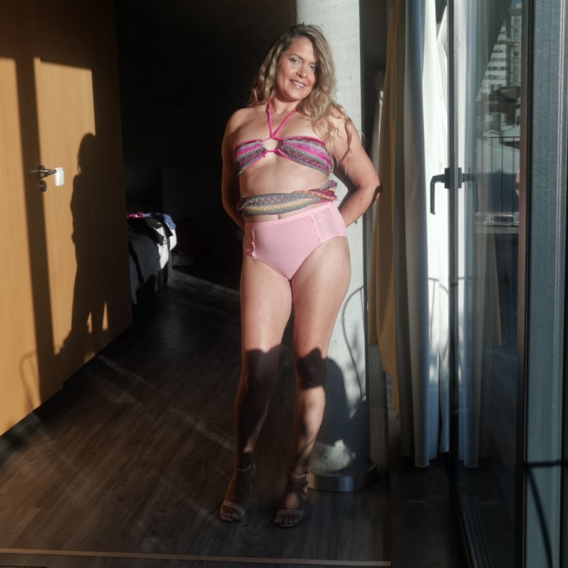 Modeling on my Pink Grannies