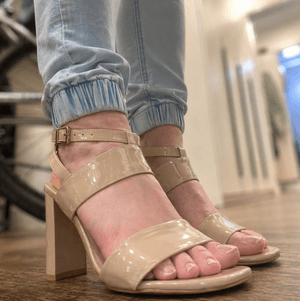 Sandals on the heels