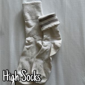 Worn High Sporty Socks
