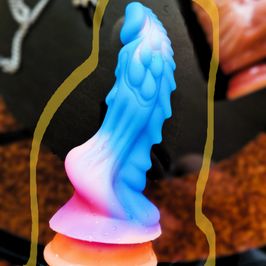 Dragon dildo
