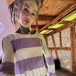 Used outdoor pullover