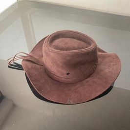 hat