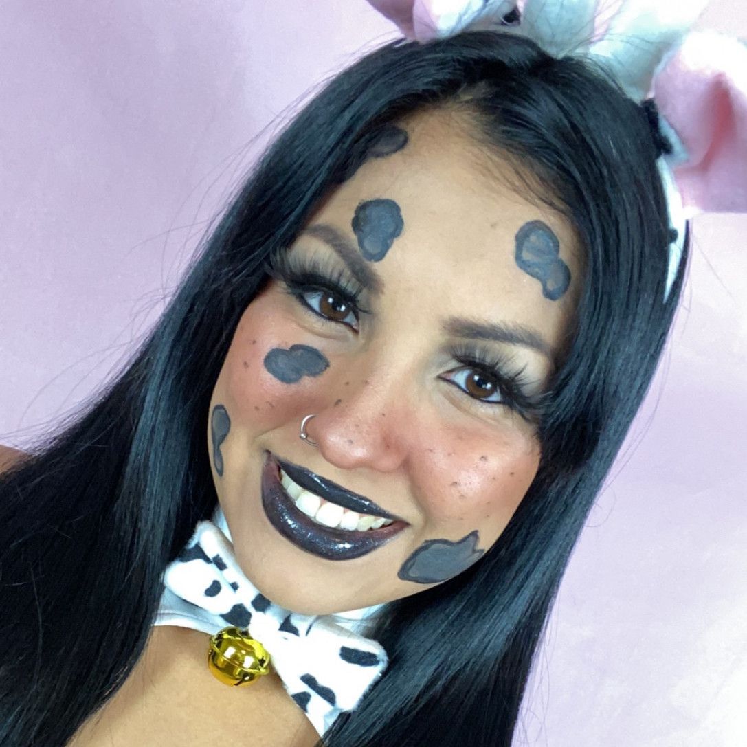 Cow photoset cosplay