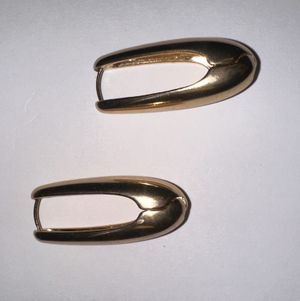 Big gold color earrings