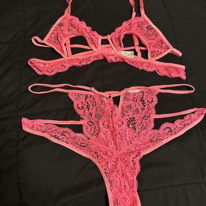 Pink lace lingerie set