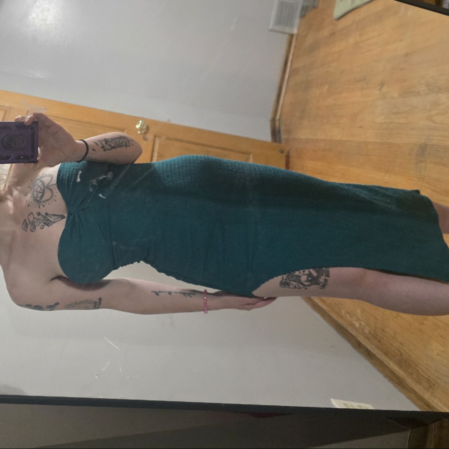 Worn Dinner dress W BONUS CONTENT