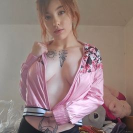 Nike Workout Jacket WITH FREE BONUS CONTENT