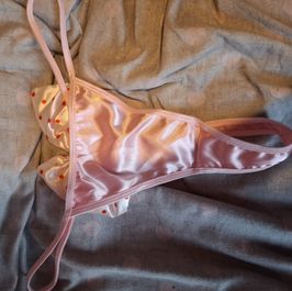 Silk satin thong with bow