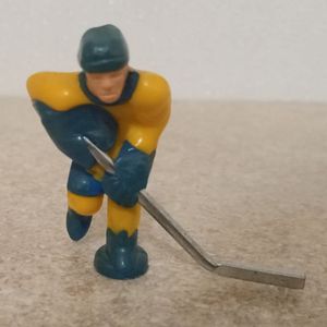 hockey figurine