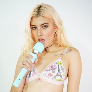 Like a Porn Star