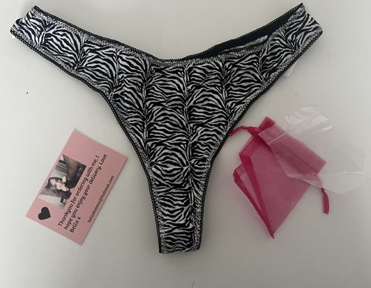Worn Pattern Thong Worn 24 hours