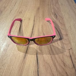 Jacquie et Michel Sunglasses Worn by Actresses