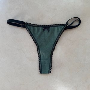 USED UNDERWEAR ONLY BOTTOM