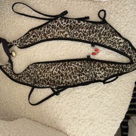 Leopard print body suit