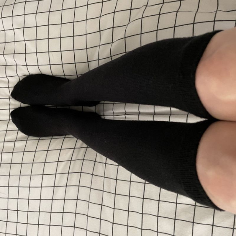 Black Hanes Knee High Socks