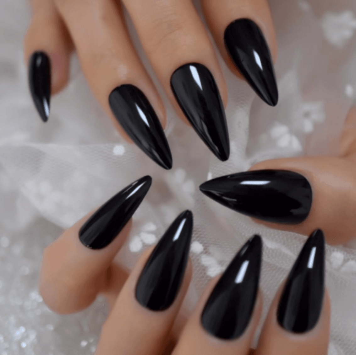 BUY ME: Witch nails