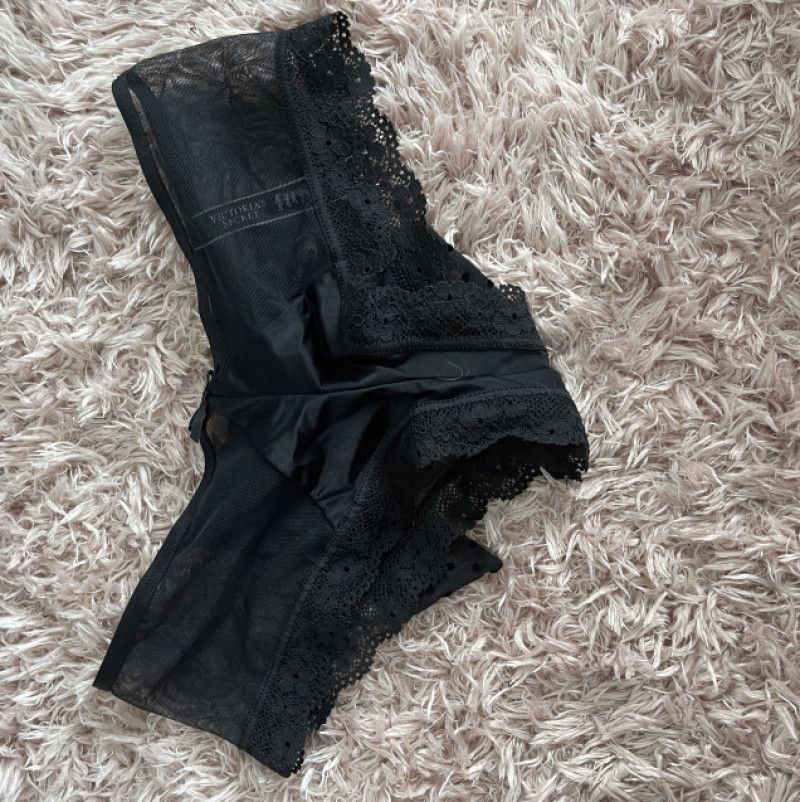 Black VS Bow Cheeky Panty