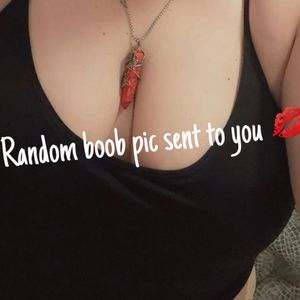 Random Boob pic