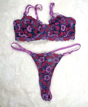Floral lingerie set