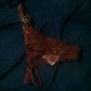 Muave Thong