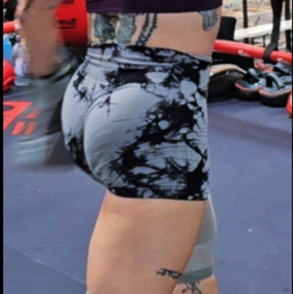 Drenched training shorts