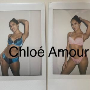 Package of 5 mini autographed polaroids