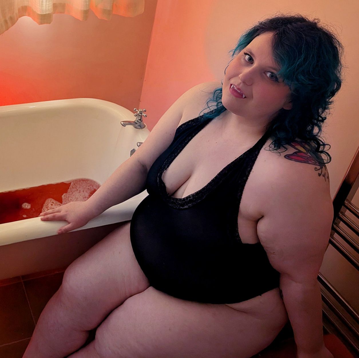 SFW cute BBW vampire set