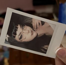 5 cute and lewd Polaroid photos