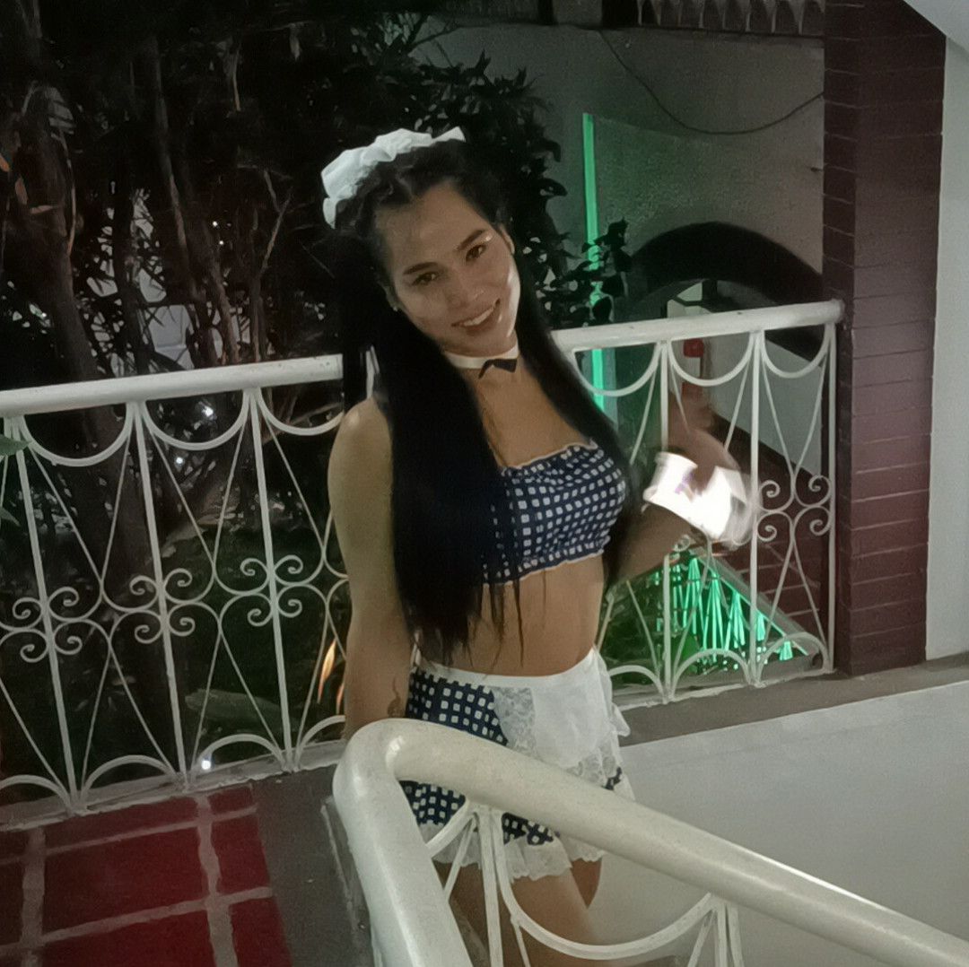 Trans Maid Jane undressing and pleying with herself