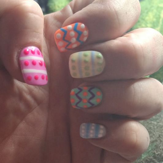 Help me Get my Nails Done!