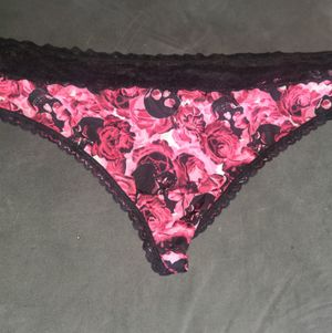 Pink skull roses polyester thong
