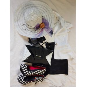 Complete Cindy outfit black and white theme scene