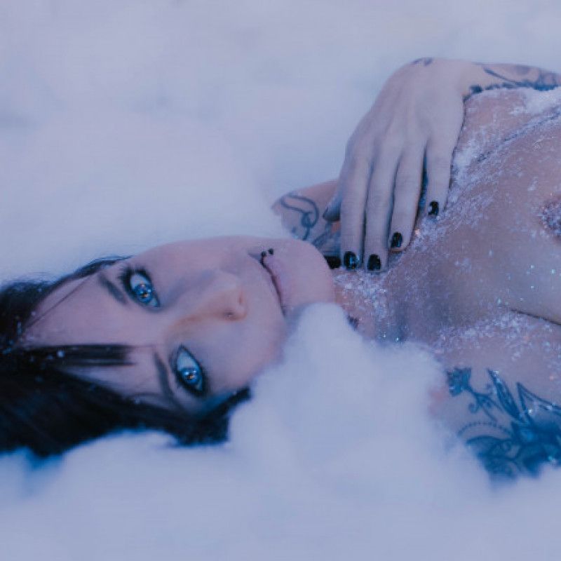 Professional Photo Set in Snow