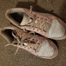 Nike shoes Rosa white