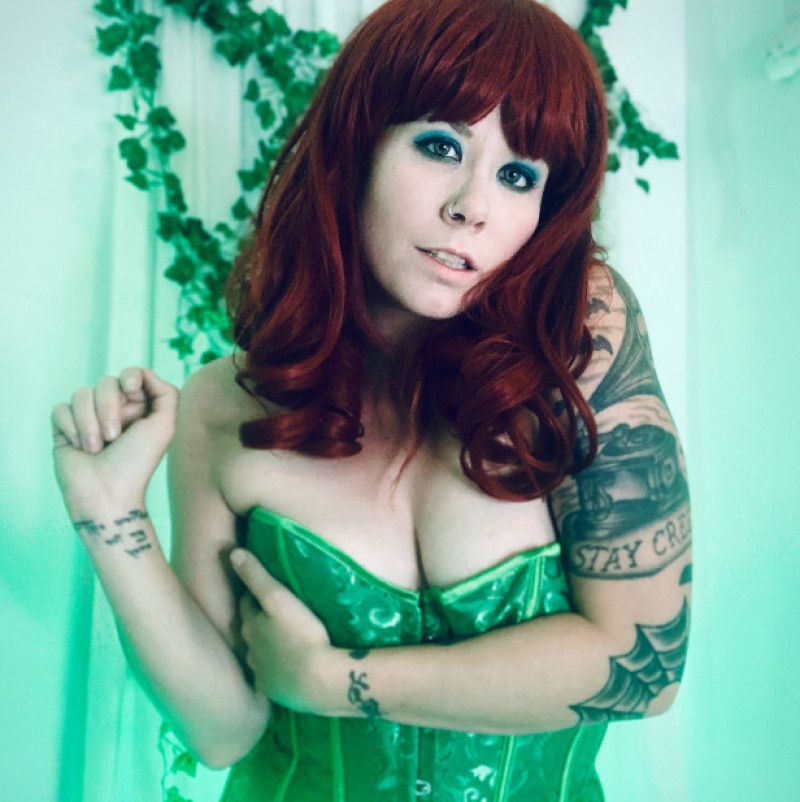 Deannas worn POISON IVY CORSET!