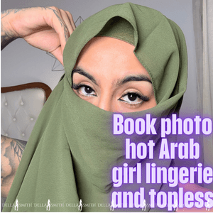 Book photo Arab girl lingerie and topless