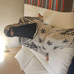 White Abaya