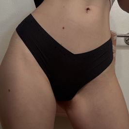 Black Thong TODAYS DEAL