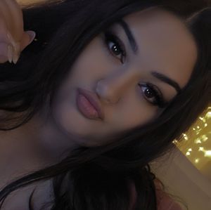 Pouty Selfie Just 4 U