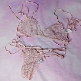 Old XS Pink Lace Underwear Set