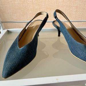 Denim shoe kitten heels