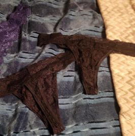 Used thongs