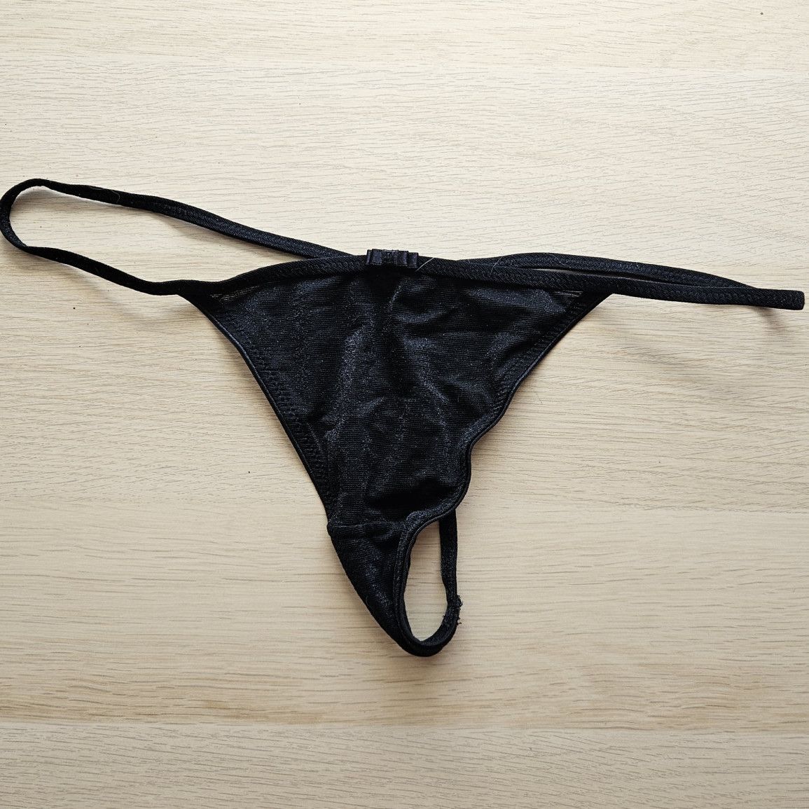 Satin thongs