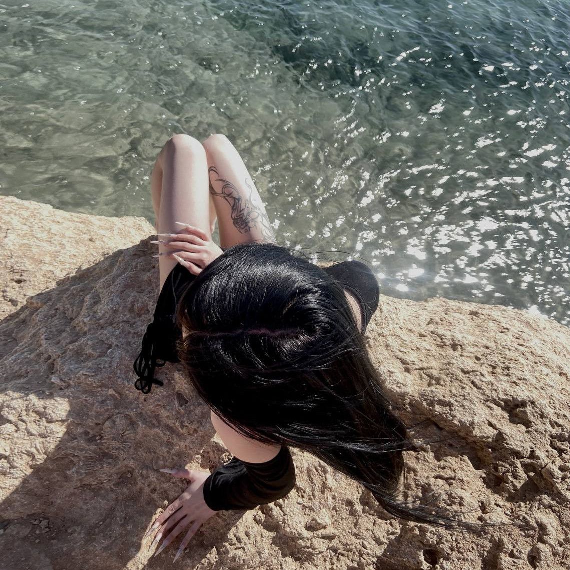 vacation on the sea for me :3